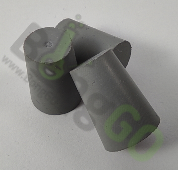 Rubber plug for kick hole