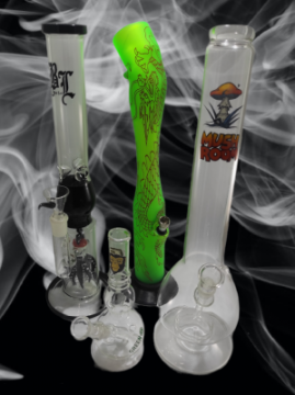 Glass, acrylic bongs and accessories - Motive - Green leaf