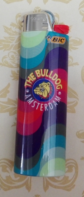 Bulldog zapalovač BIC